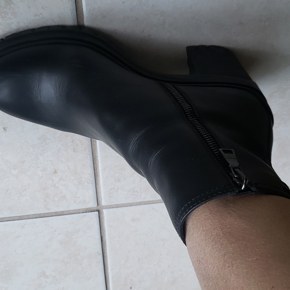 PRADA Booties! EUC! - Picture 8 of 10
